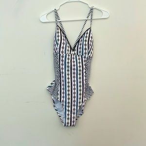 Jessica Simpson Moroccan Stripe One Piece Swimsuit Women’s M